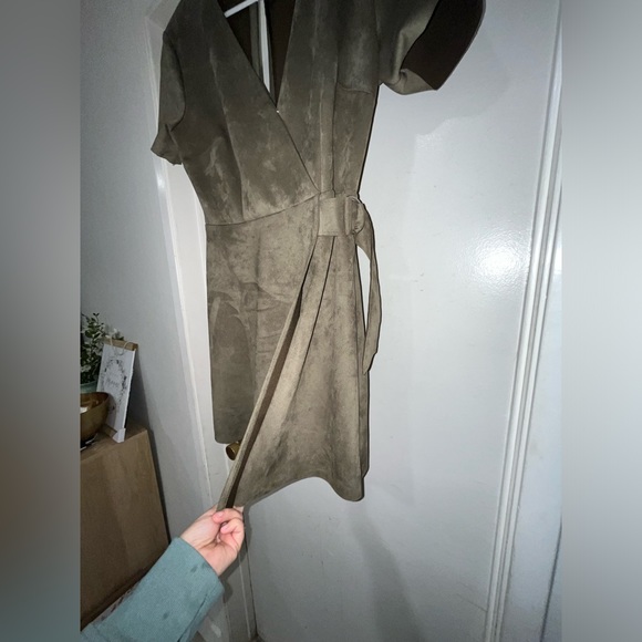 Dynamite Belted Suede Like Dress - Picture 4 of 7